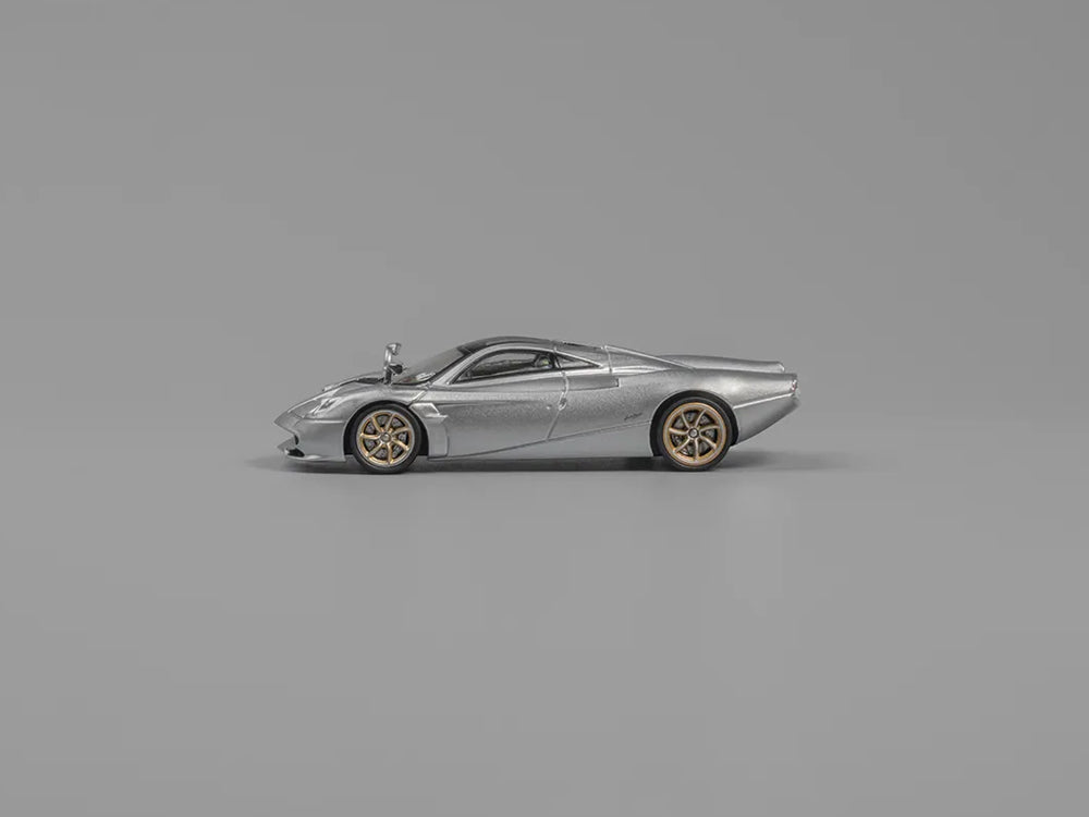 CM Model 1/64 Pagani Codalunga Metallic Silver