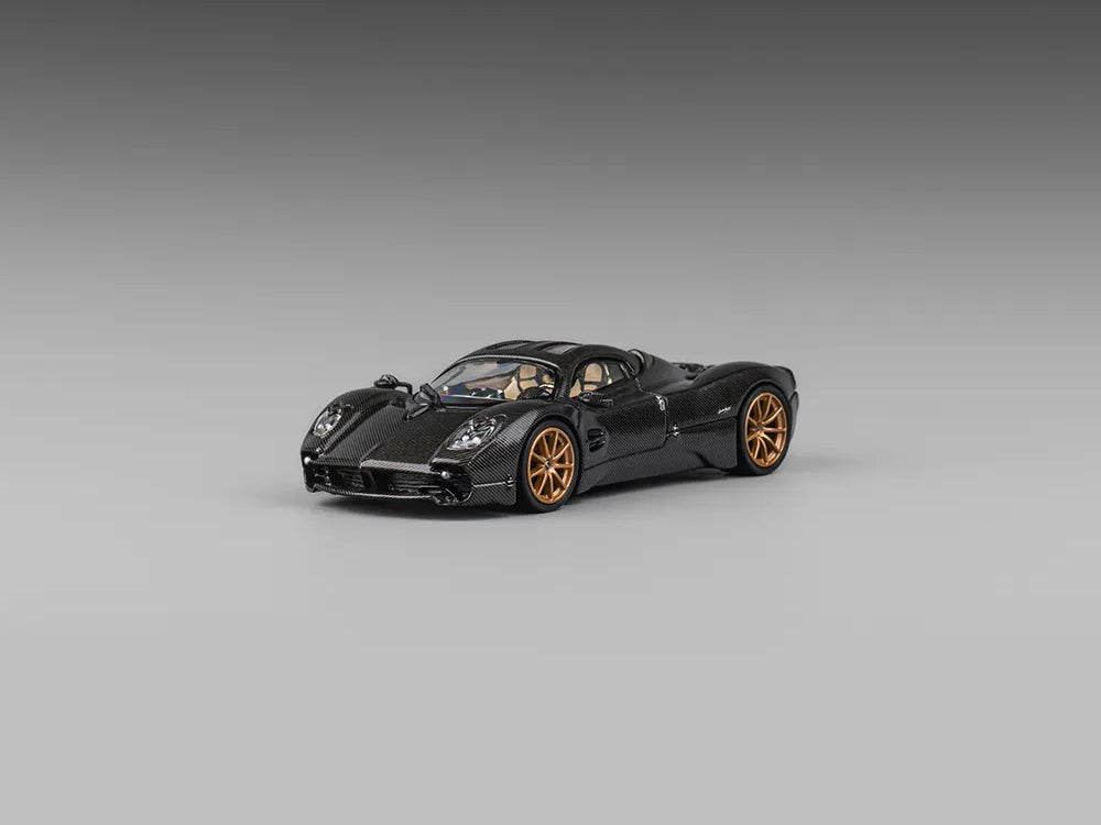 CM Model 1/64 Pagani Utopia Carbon Fibre