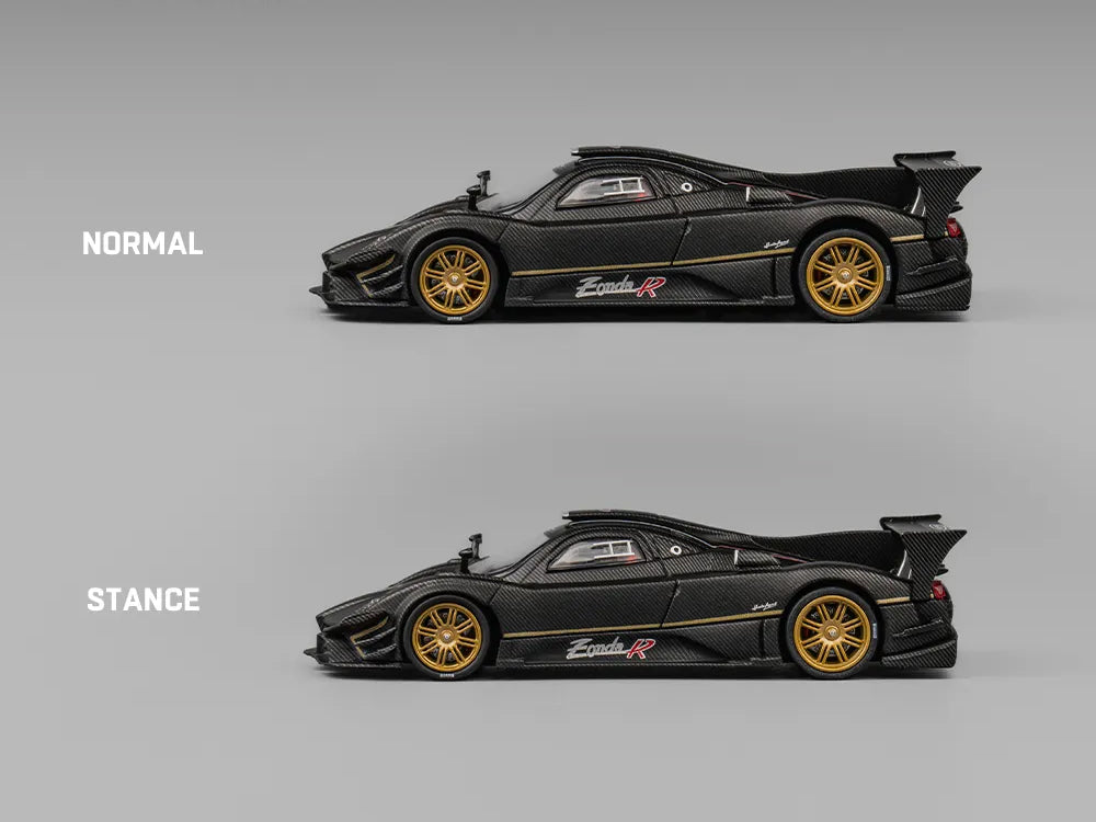 CM Model 1/64 Pagani Zonda Revolution Dry Carbon