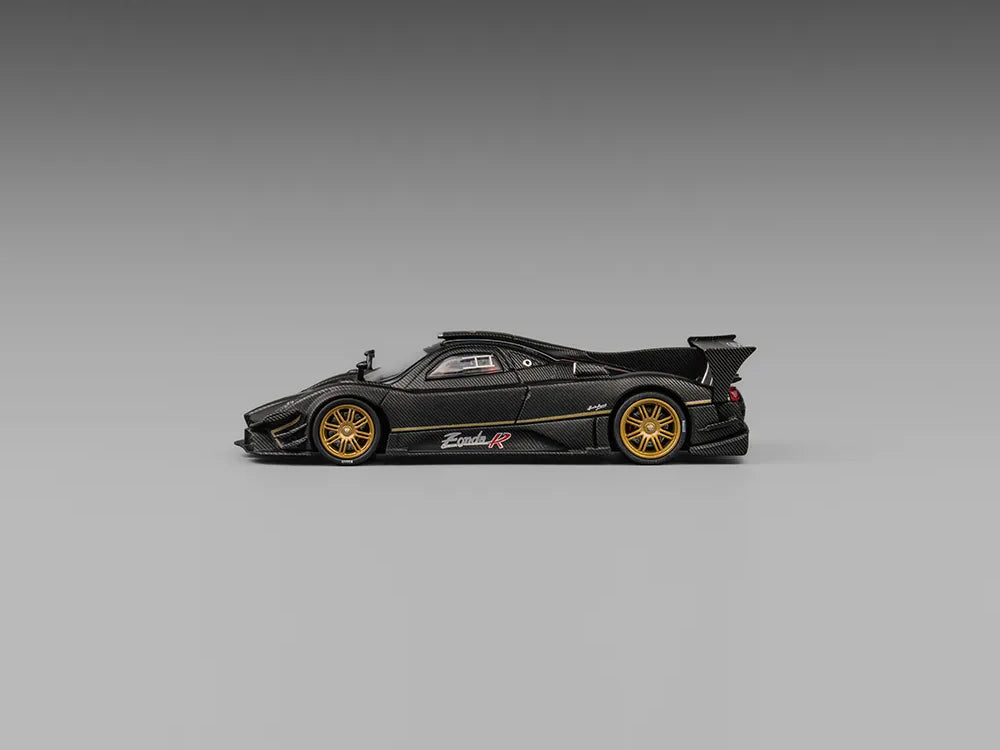CM Model 1/64 Pagani Zonda Revolution Dry Carbon
