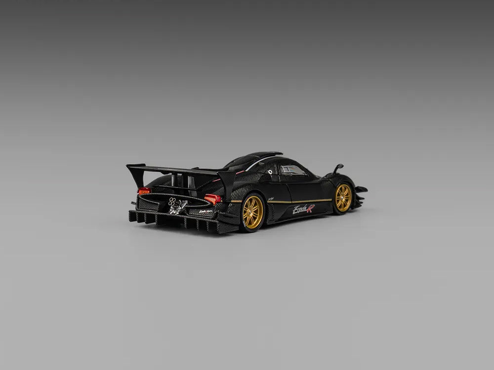 CM Model 1/64 Pagani Zonda Revolution Dry Carbon