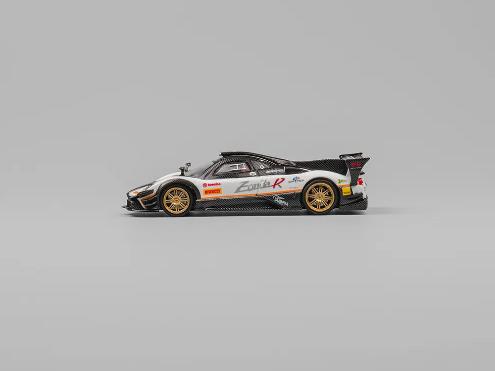 CM Model 1/64 Pagani Zonda Revolution White
