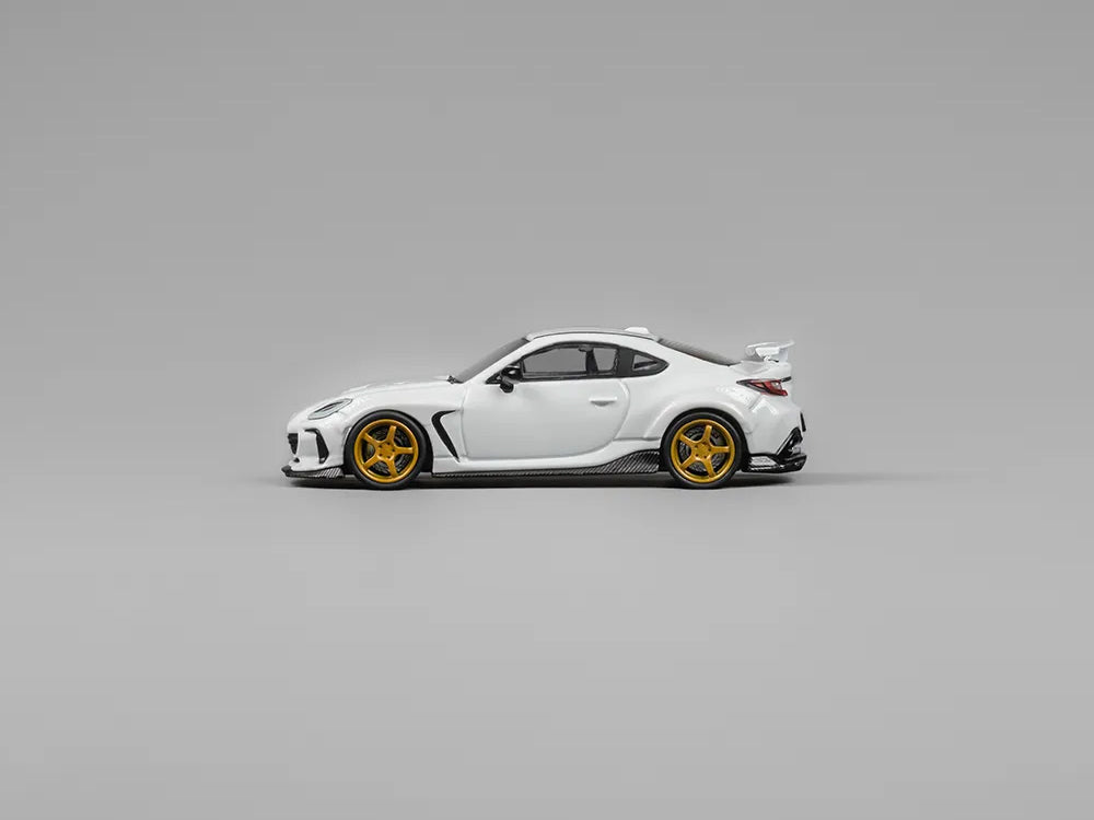 CM Model 1/64 Subaru BRZ Varis Widebody White