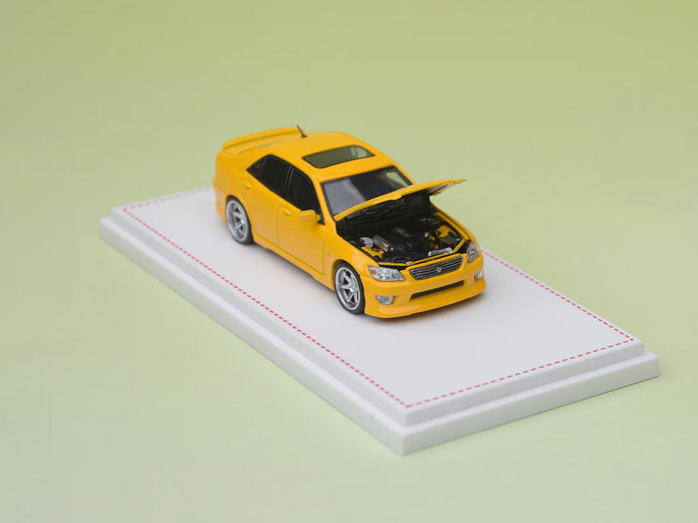 Focal Horizon 1/64 Lexus Altezza RS200 SXE10 Yellow