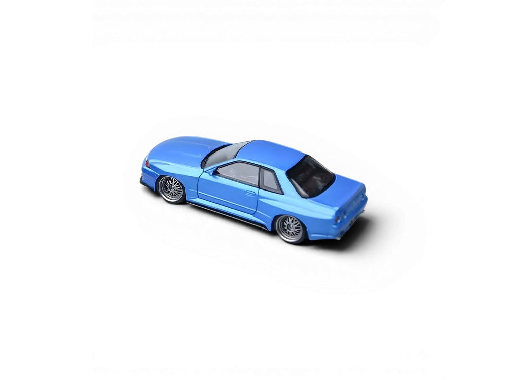 Focal Horizon 1/64 Nissan Skyline GTR R32 Garage Active Blue
