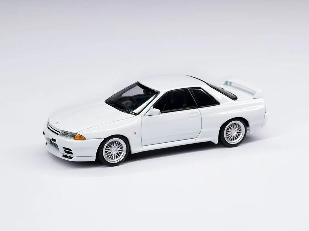 Focal Horizon 1/64 Nissan Skyline GTR R32 NISMO S-Tune White