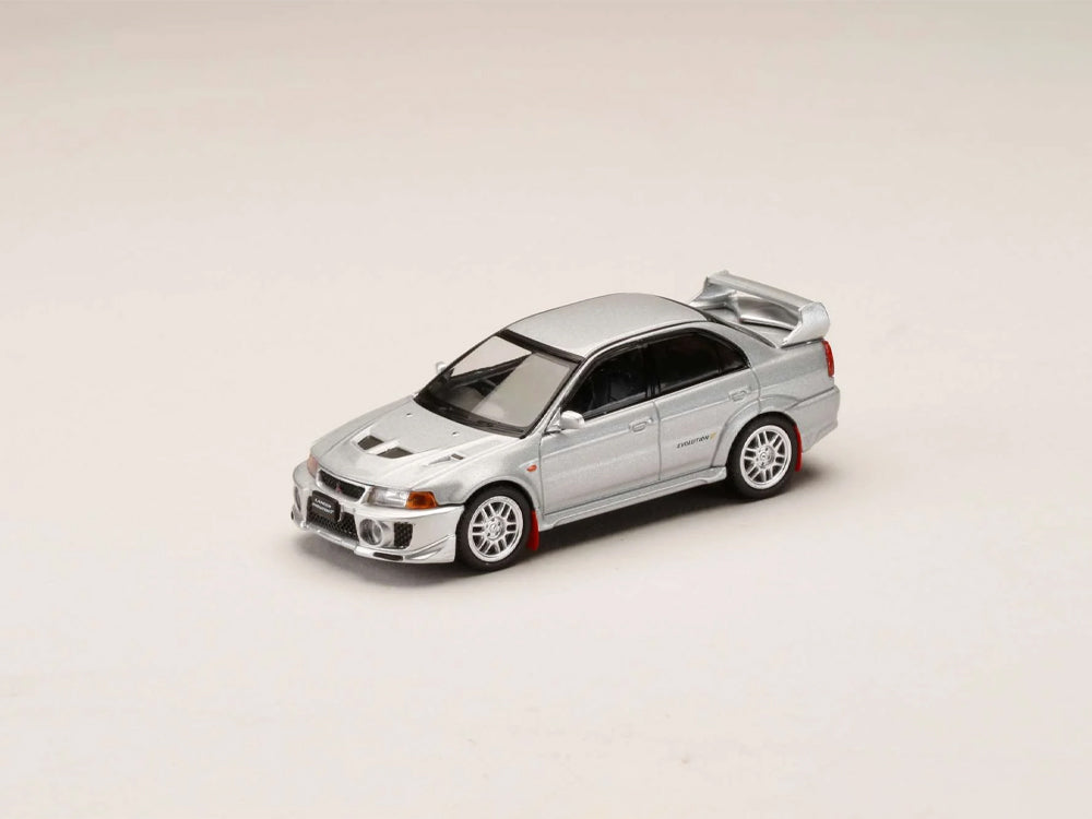 Hobby Japan 1/64 Mitsubishi Lancer Evolution 5 CP9A with Mud Flaps Satallite Silver