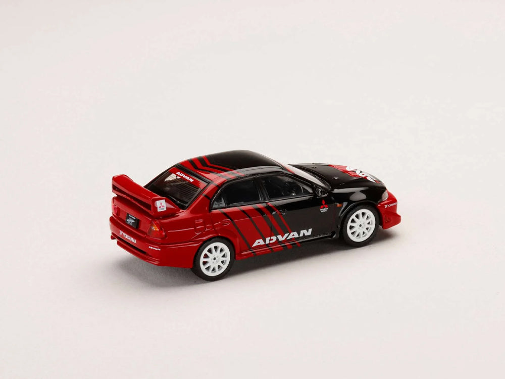Hobby Japan 1/64 Mitsubishi Lancer Evolution 6 CP9A Yokohama Advan Livery
