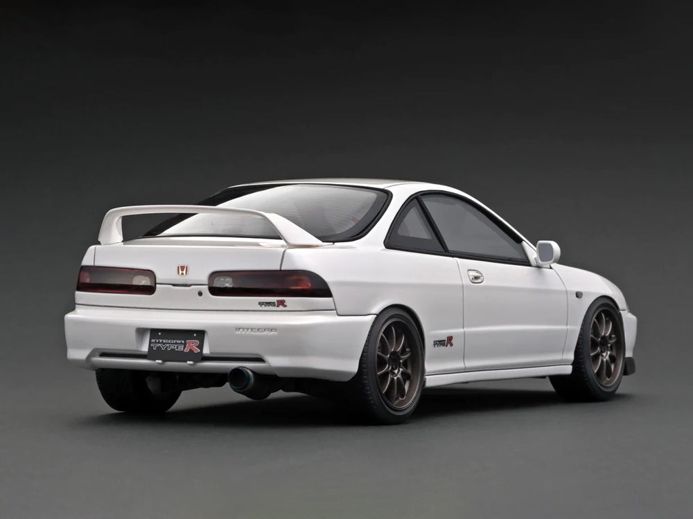 Ignition Model 1/18 Honda Integra DC2 Type R Pearl White with B18C Engine Model - Diecast Toyz Australia