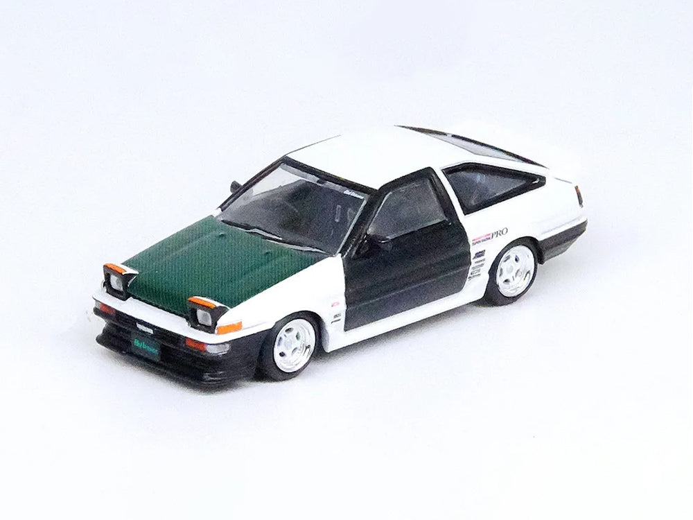Inno64 Toyota Sprinter Trueno AE86 Keiichi Tsuchiya Limited Edition White/Green
