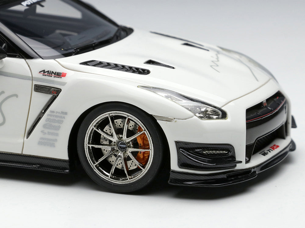 Make Up By EIDOLON 1/43 Nissan Skyline GTR R35 White Mines - Diecast Toyz Australia