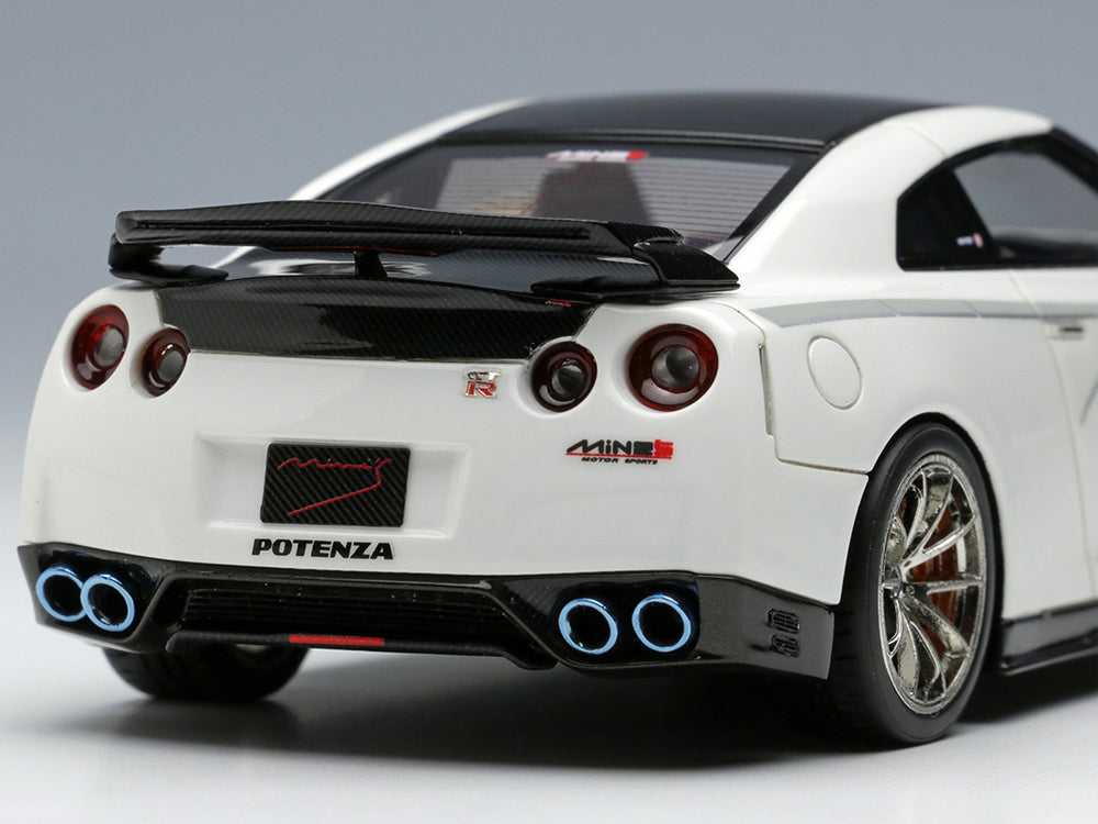 Make Up By EIDOLON 1/43 Nissan Skyline GTR R35 White Mines - Diecast Toyz Australia