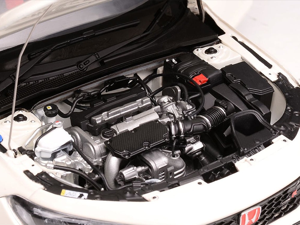 MotorHelix 1/18 Honda Civic Type R FL5 Championship White