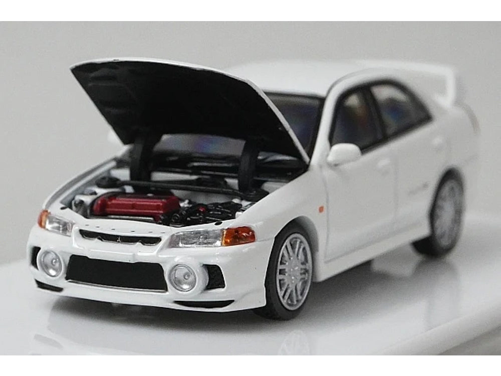 Motor Helix 1/64 Mitsubishi Lancer Evolution IV Scotia White