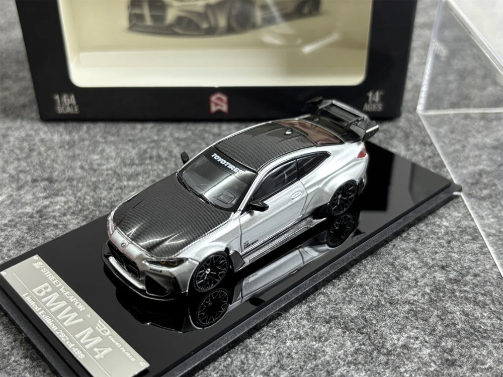 Street Weapon 1/64 BMW G82 M4 Widebody Kit Alexander Silver Carbon Cap