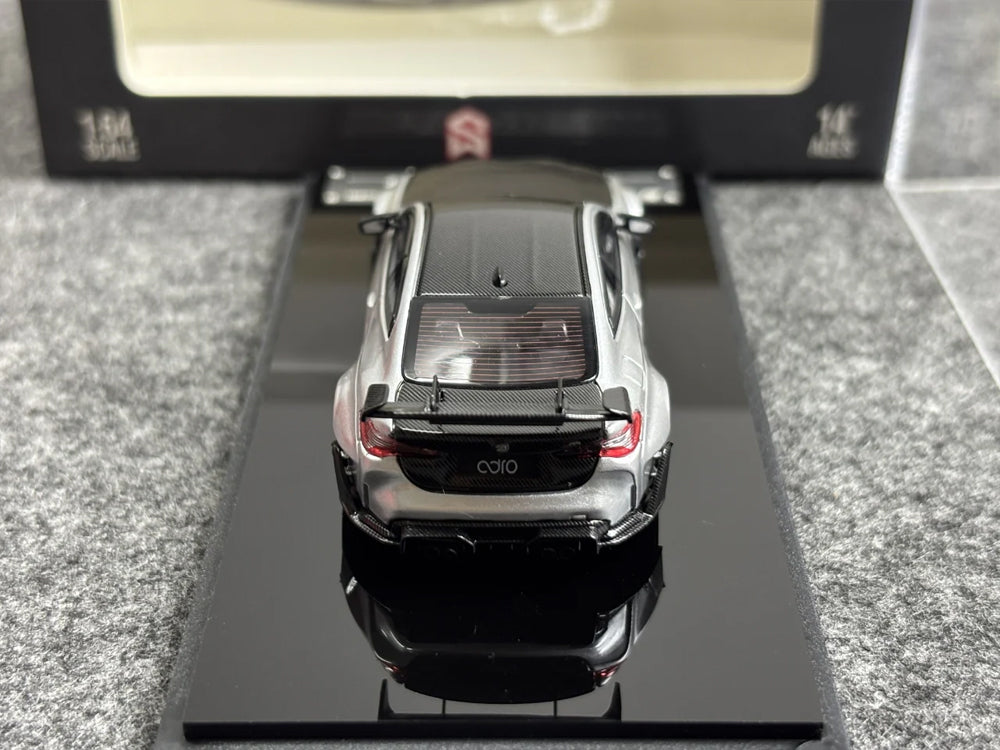 Street Weapon 1/64 BMW G82 M4 Widebody Kit Alexander Silver Carbon Cap