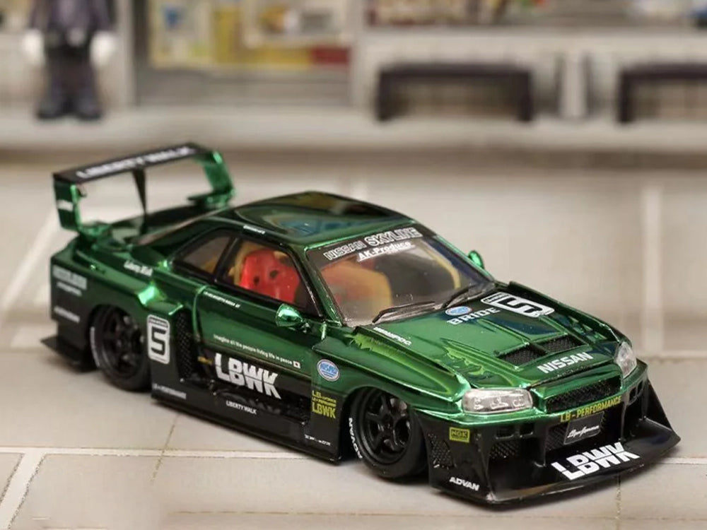 Street Weapon 1/64 LBWK Nissan Skyline ER34 Chrome Green Special Edition