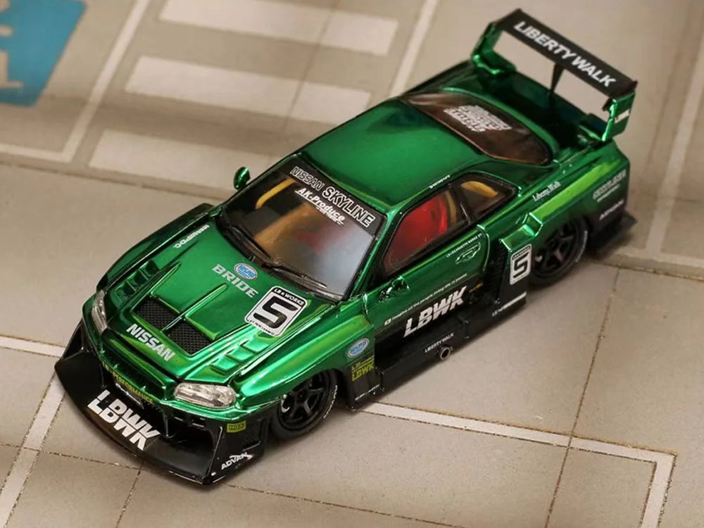 Street Weapon 1/64 LBWK Nissan Skyline ER34 Chrome Green Special Edition