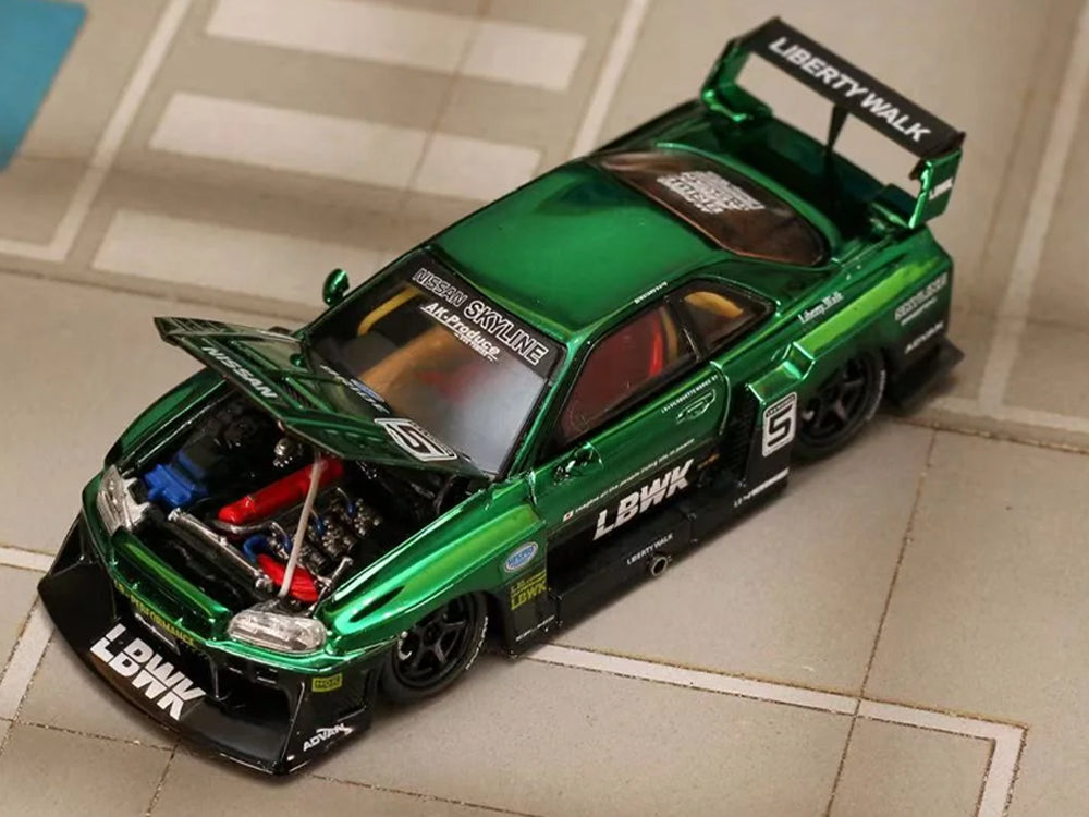 Street Weapon 1/64 LBWK Nissan Skyline ER34 Chrome Green Special Edition