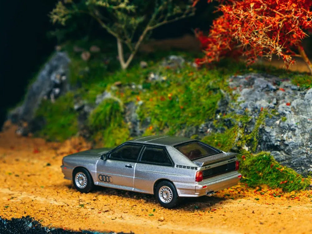 Tarmac Works 1/64 Audi A4 Quattro Silver