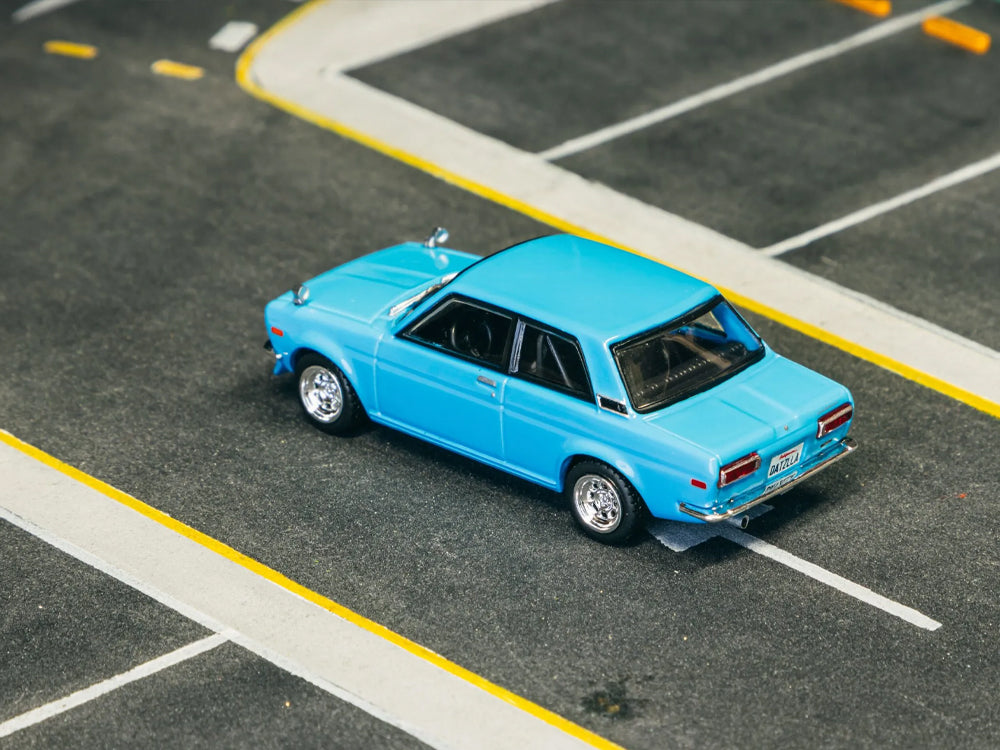 Tarmac Works 1/64 Datsun 510 Light Blue