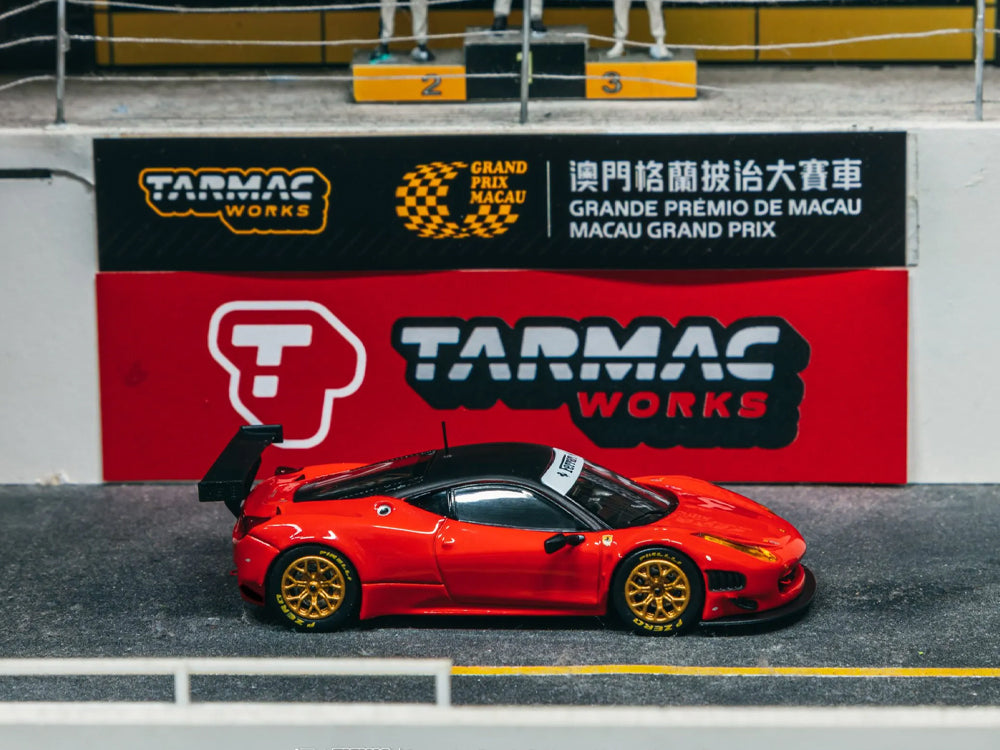 Tarmac Works 1/64 Ferrari 458 Italia GT3 Red