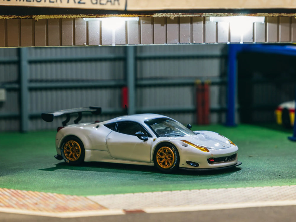 Tarmac Works 1/64 Ferrari 458 Italia GT3 White