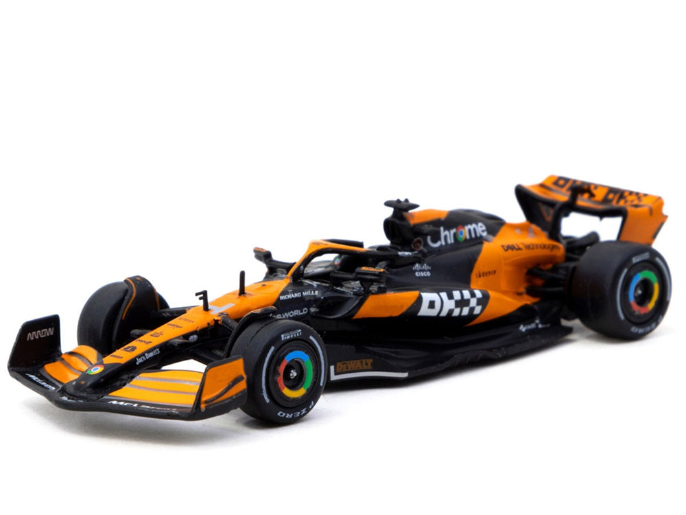 Tarmac Works 1/64 McLaren MCL60 2024 Livery Show Car