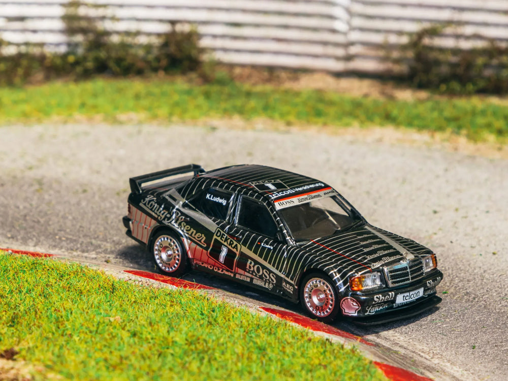 Tarmac Works 1/64 Mercedes 190E 2.5-16 EVO DTM 1989 Klaus Ludwig