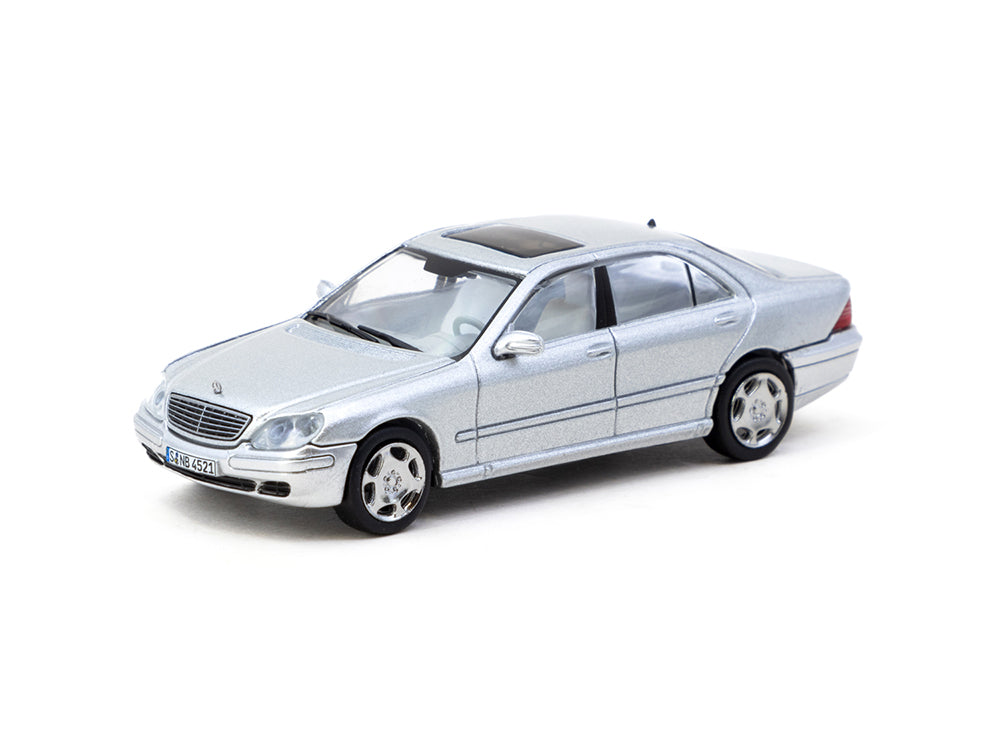 Tarmac Works 1/64 Mercedes Benz S Class Brilliant Silver Metallic