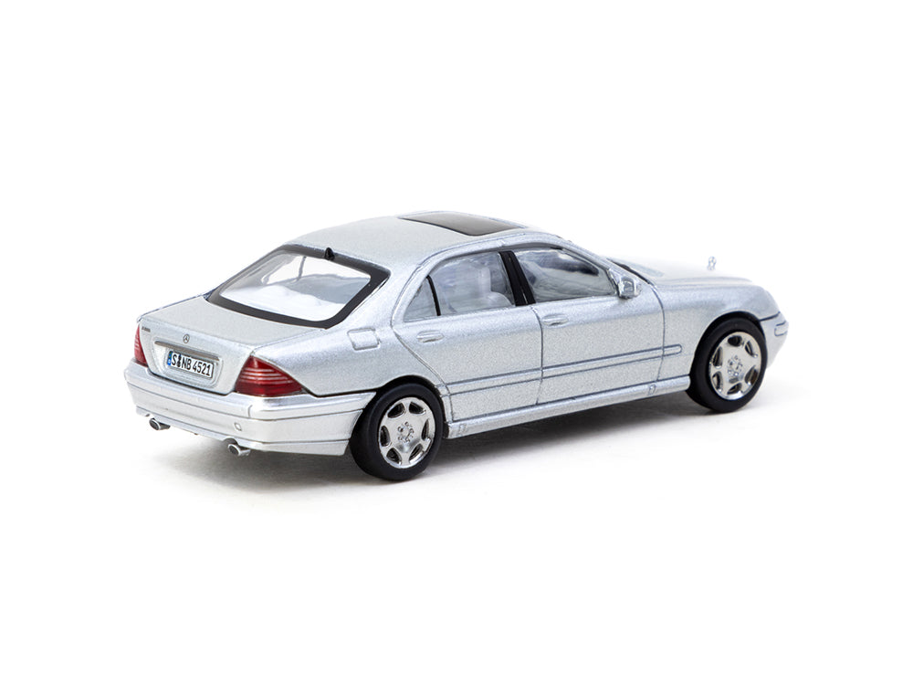 Tarmac Works 1/64 Mercedes Benz S Class Brilliant Silver Metallic