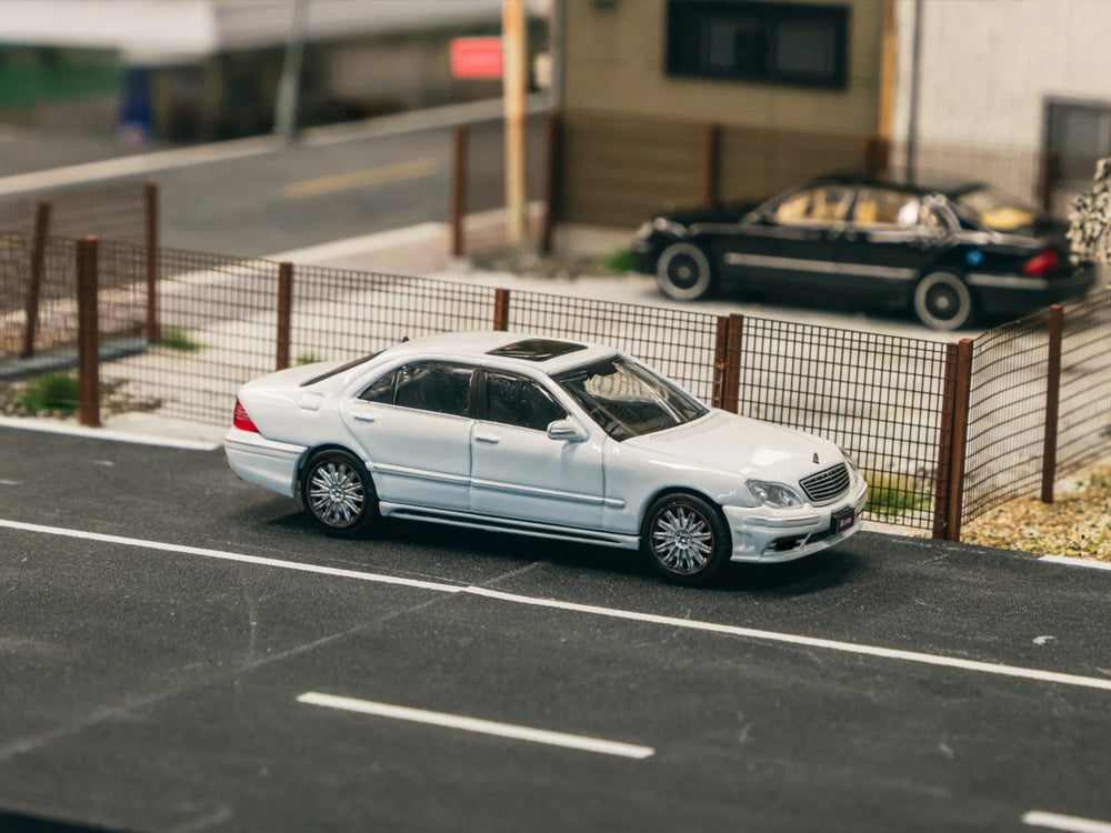 Tarmac Works 1/64 Mercedes Benz S Class Wald Alabaster White Lamley Special Edition