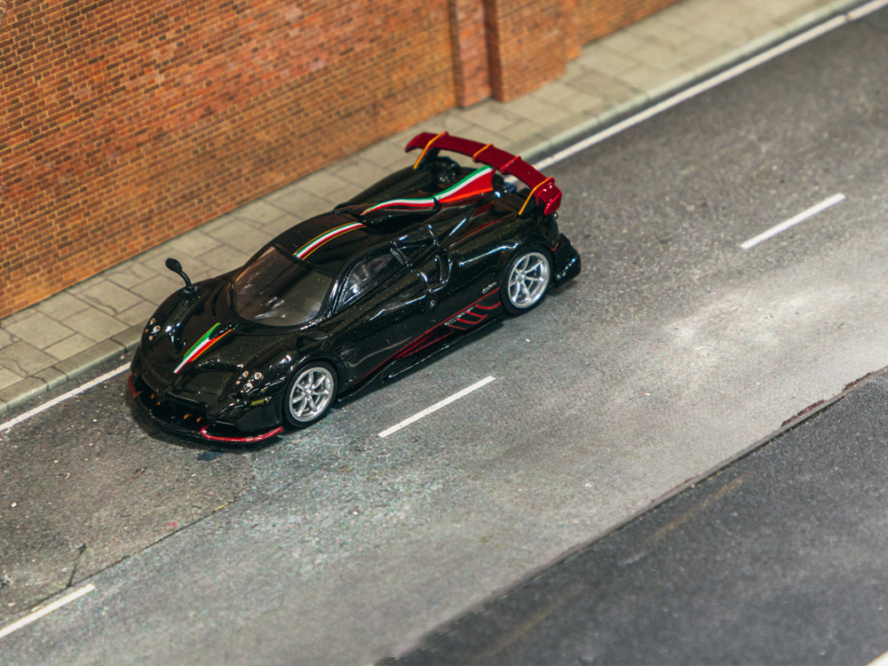 Tarmac Works 1/64 Pagani Imola Nero Oro - Diecast Toyz Australia