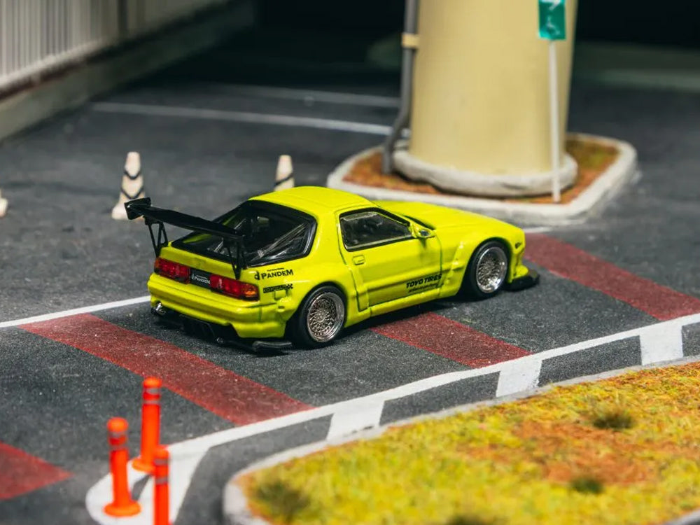 Tarmac Works 1/64 Pandem Mazda RX7 FC3S Yellow