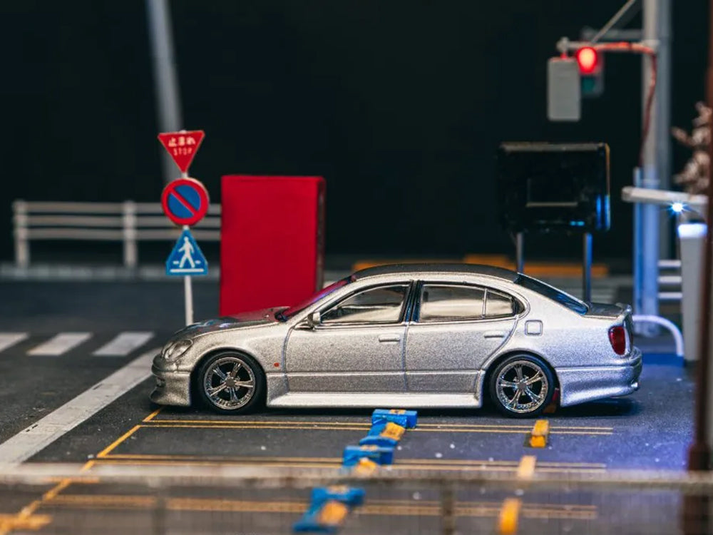 Tarmac Works 1/64 Vertex Toyota Aristo JZS161 Silver