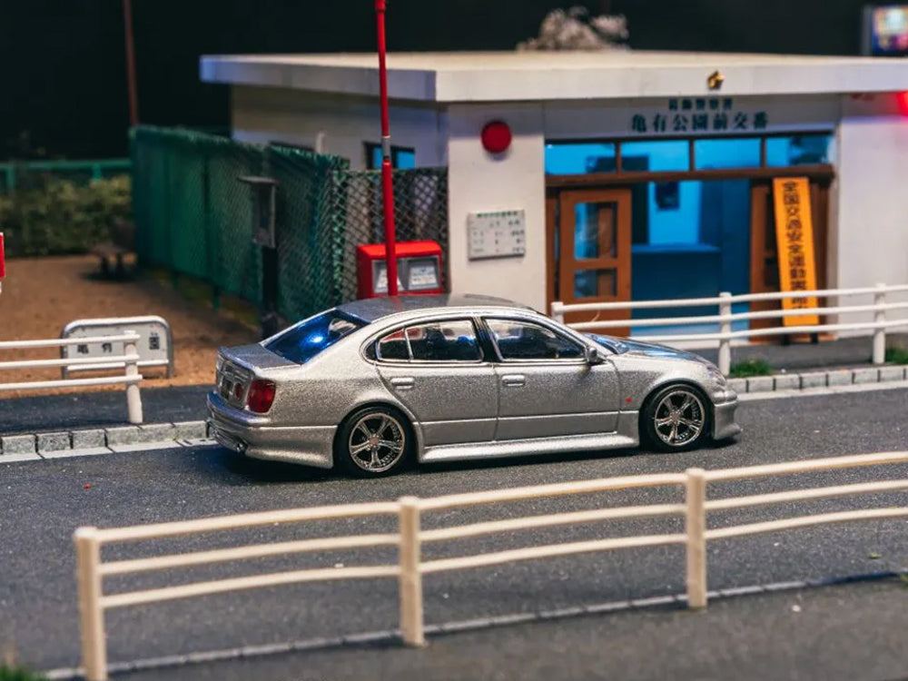 Tarmac Works 1/64 Vertex Toyota Aristo JZS161 Silver