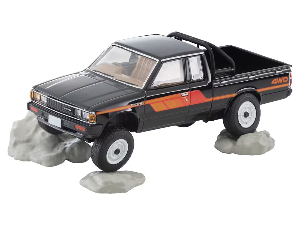 Tomica TLVN Datsun Truck 4WD King Cab AD Black