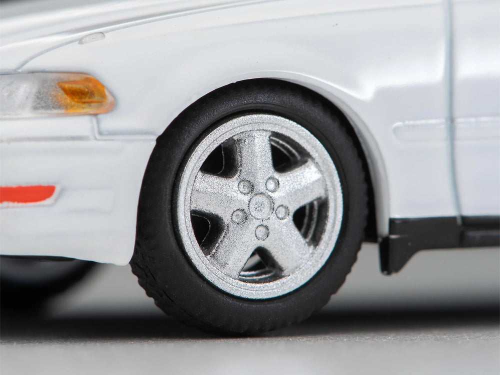 Tomica TLVN 1/64 Toyota MK II 2.5 Tourer V White 1998 Model - Diecast Toyz Australia