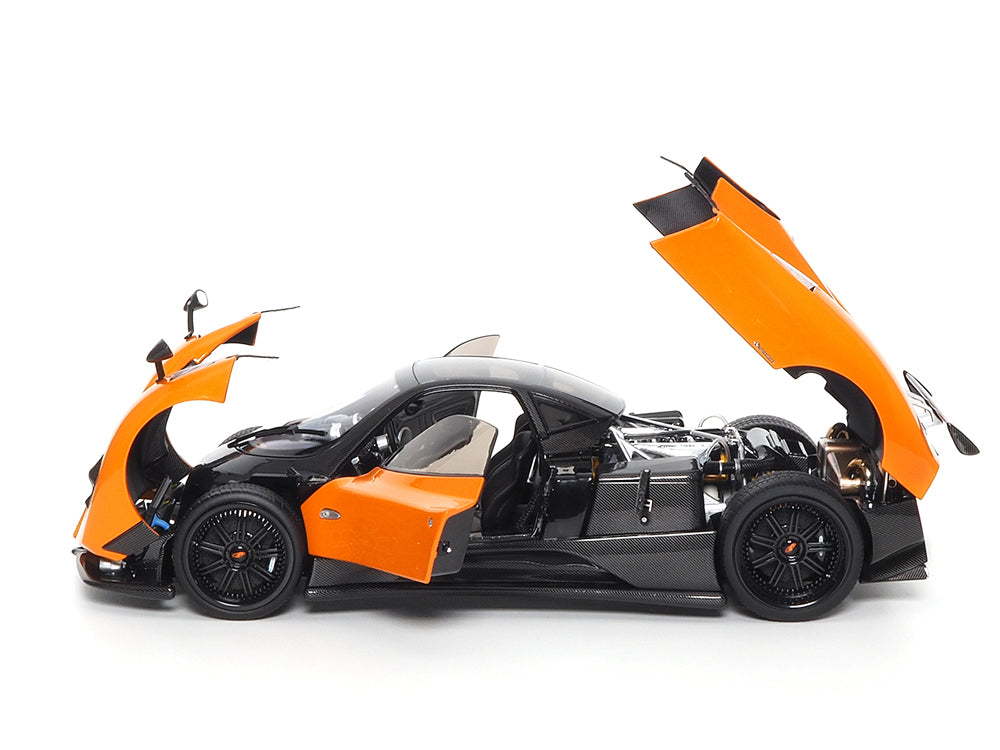Almost Real 1/18 Pagani Zonda Cinque Roadster Bianco Benny - Diecast Toyz Australia