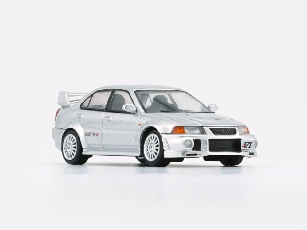 BM Creations 1/64 Mitsubishi Lancer Evolution 5 Silver