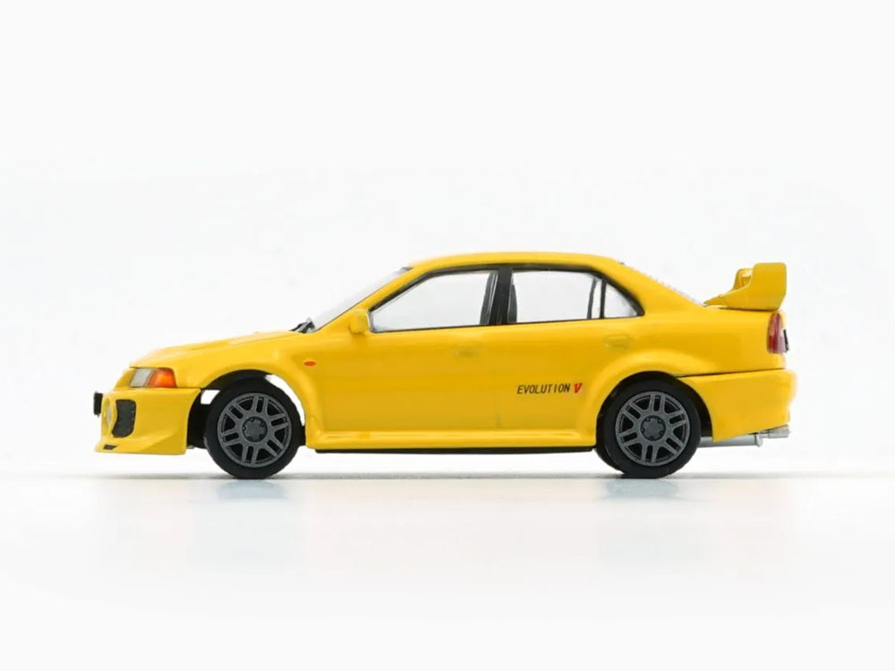 BM Creations 1/64 Mitsubishi Lancer Evolution 6 Yellow