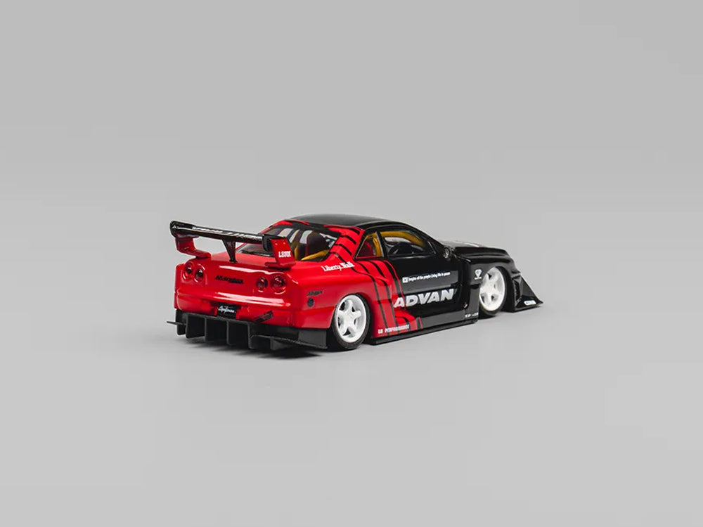 CM Model 1/64 LBWK Super Silhouette Nissan Skyline ER34 Advan Livery