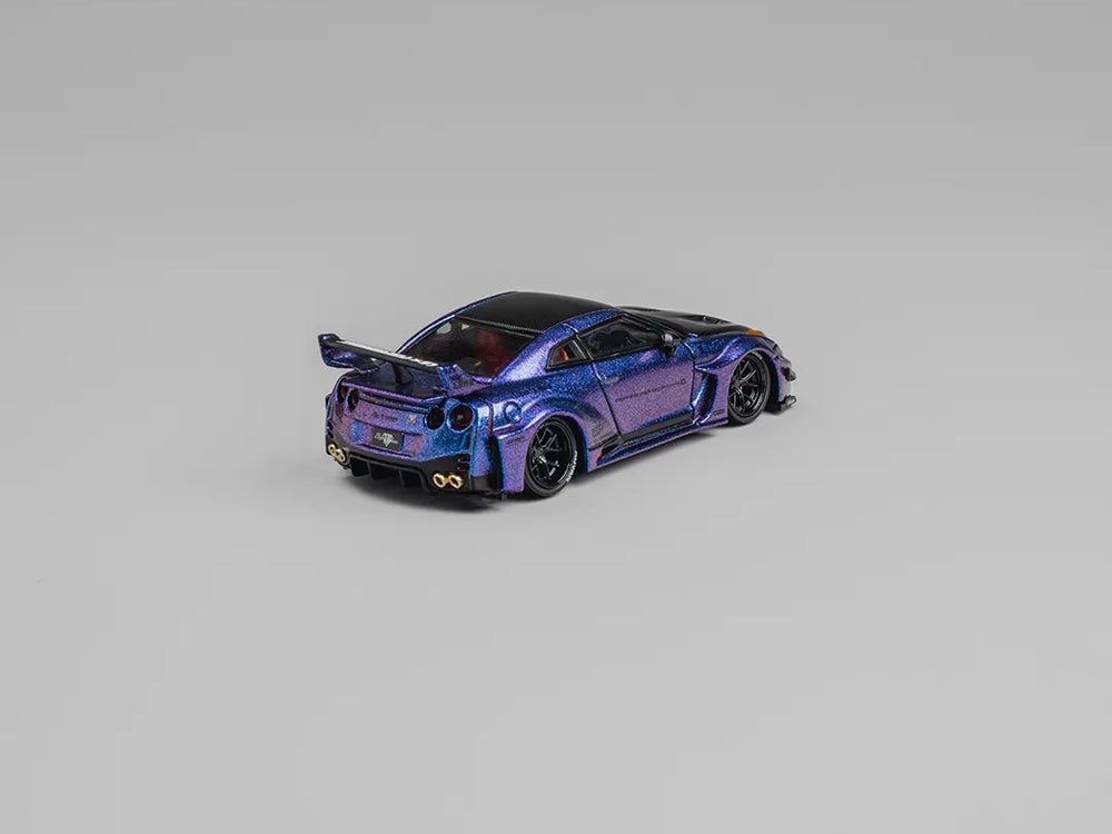 CM Model 1/64 LBWK Super Silhouette Nissan Skyline GT35RR Chameleon with Carbon Bonnet