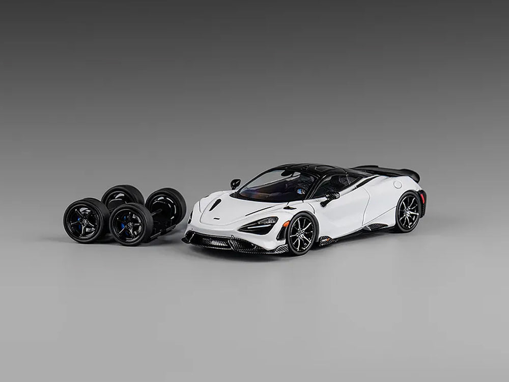 CM Model 1/64 McLaren 765LT White with Carbon Hood