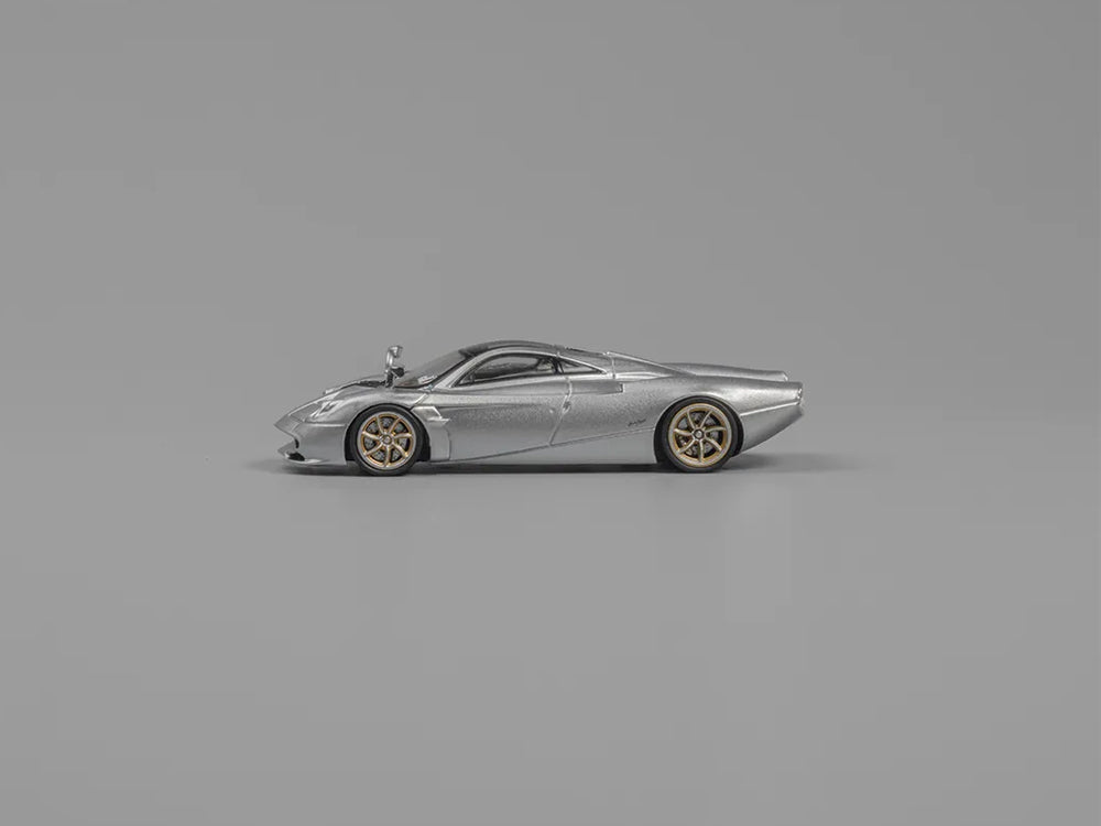 CM Model 1/64 Pagani Codalunga Metallic Silver