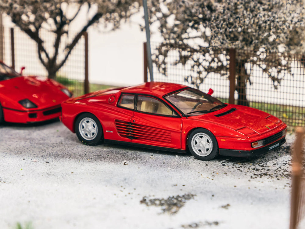 Centauria x IXO Collections 1/64 Ferrari GT Magazine - 1984 Ferrari Testarossa Red