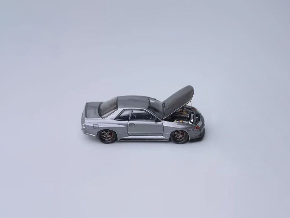 Focal Horizon 1/64 Garage Active Nissan Skyline GTR R32 Modified with Carbon Bonnet Grey
