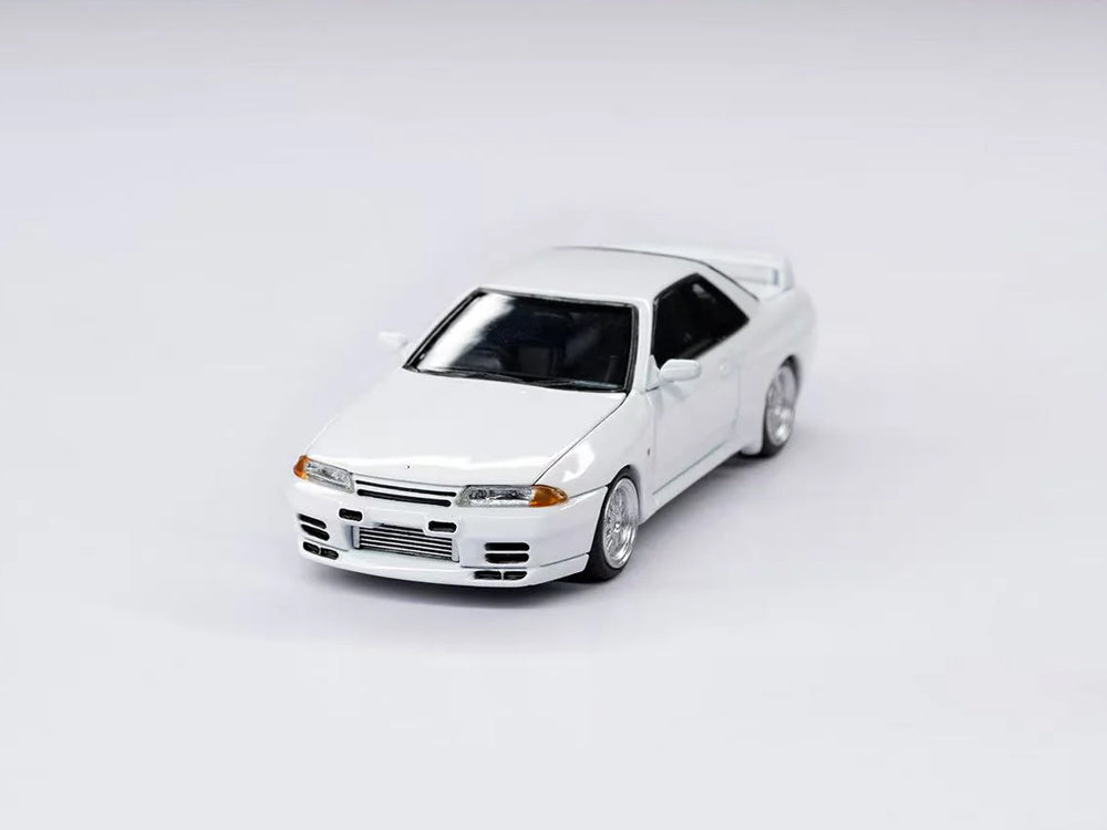 Focal Horizon 1/64 Nissan Skyline GTR R32 NISMO S-Tune White