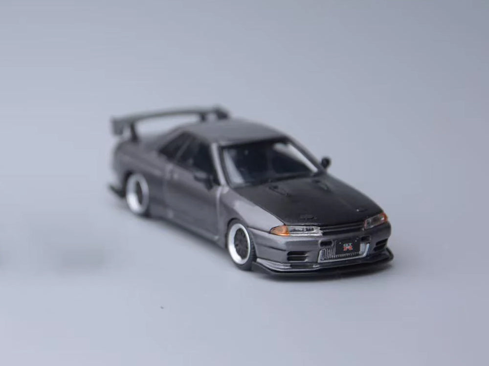 Focal Horizon 1/64 Nissan Skyline GTR R32 Top Secret Grey with Carbon Hood