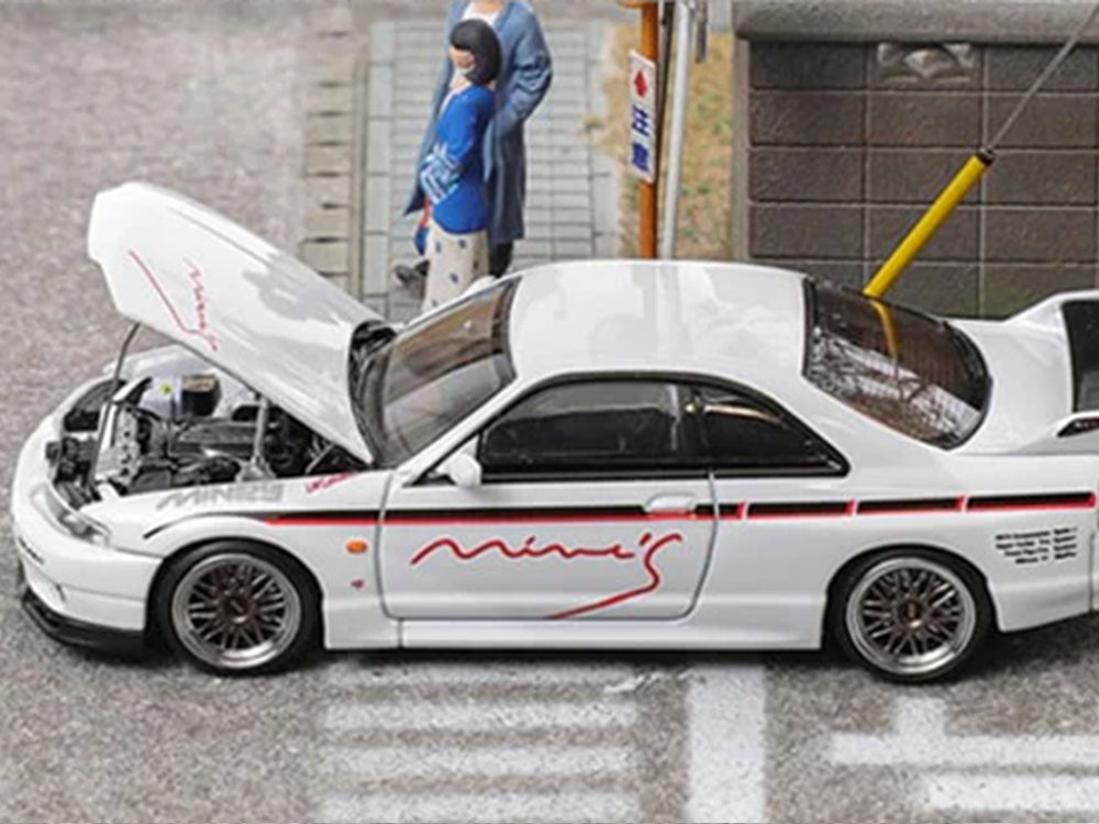 Focal Horizon 1/64 Nissan Skyline GTR R33 Mines Livery White